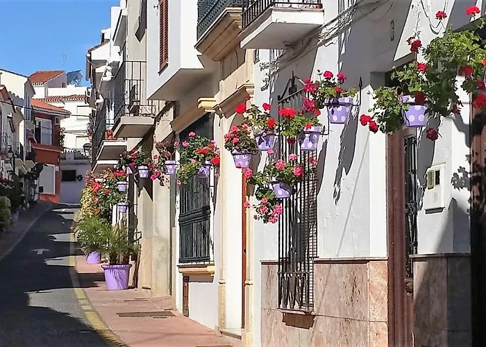 Penthouse With Stunning Views Apartment